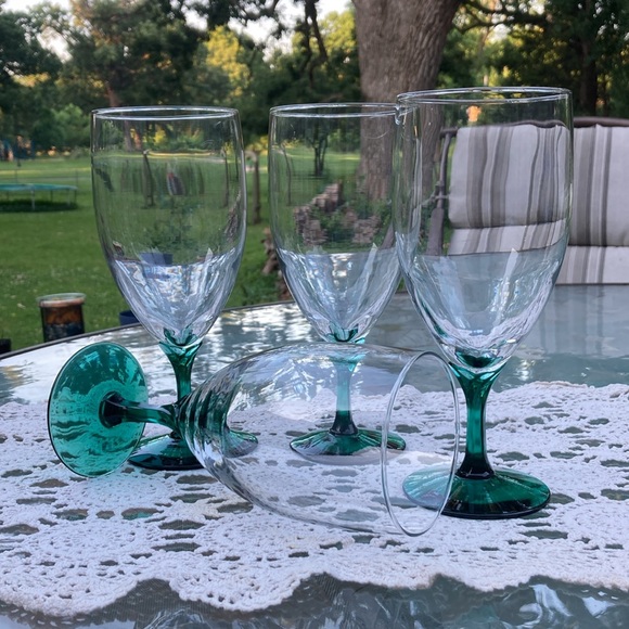 Vintage Libbey Set of 4 Juniper Green Stem Iced Tea, Wine or Water Goblets - Picture 4 of 8